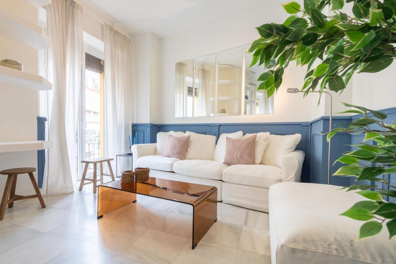 Terceros City Center Deluxe By Valcambre Sevilla Kültér fotó