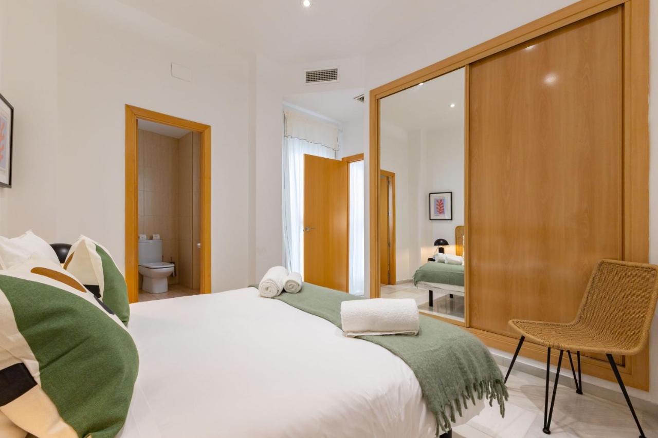 Terceros City Center Deluxe By Valcambre Sevilla Kültér fotó