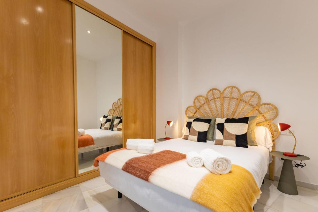 Terceros City Center Deluxe By Valcambre Sevilla Kültér fotó